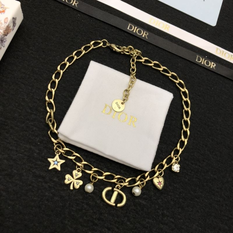 chr1st1an D10r necklaces